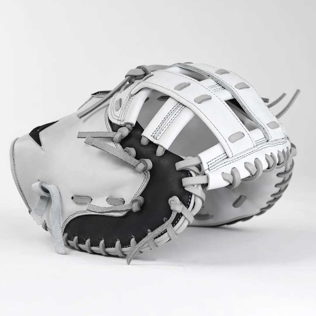 All-Star Paige Halstead CMW-PHX 34" Catchers Mitt - Image 5
