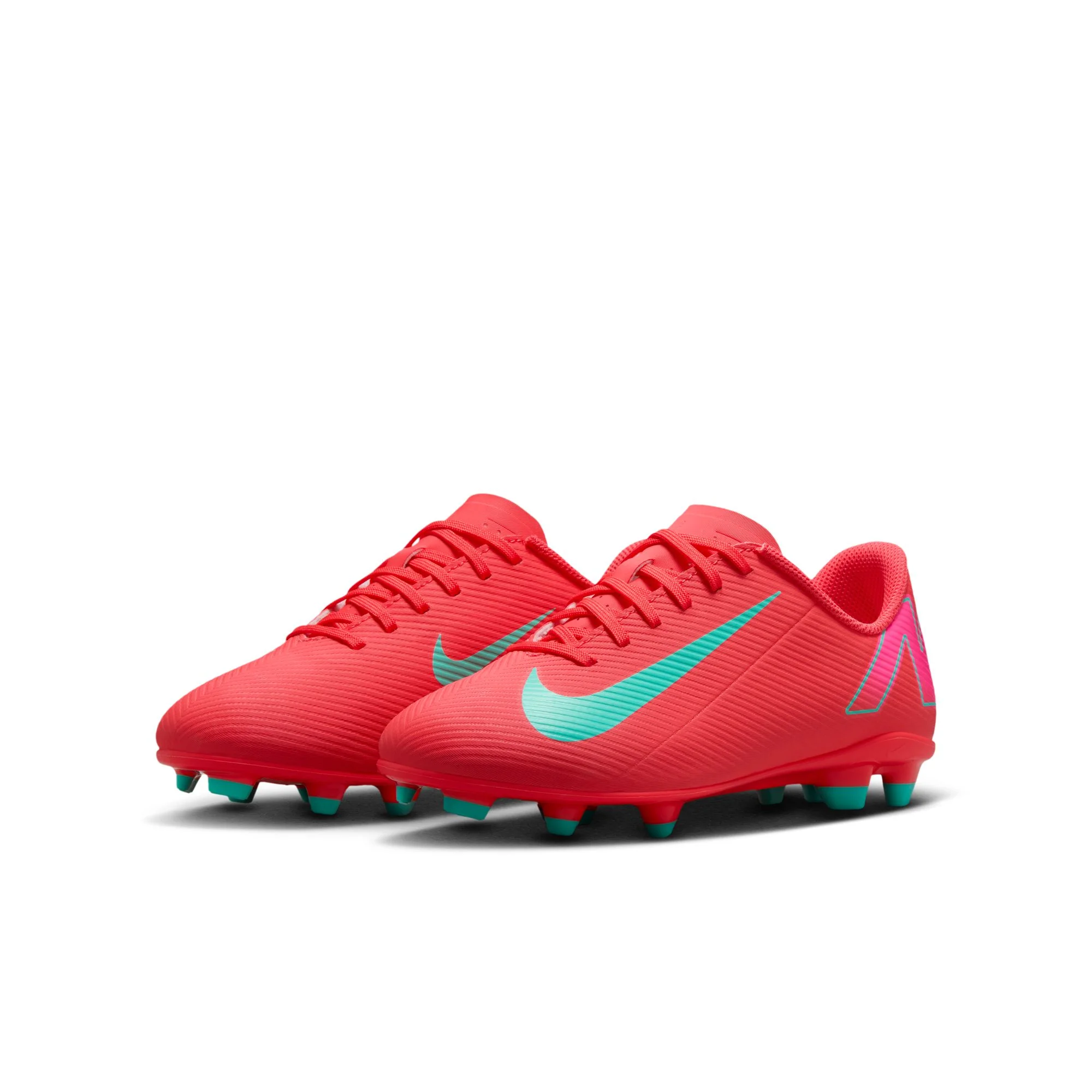 Nike Jr. Mercurial Vapor 16 Club Youth MG Low-Top Soccer Cleats - Image 5