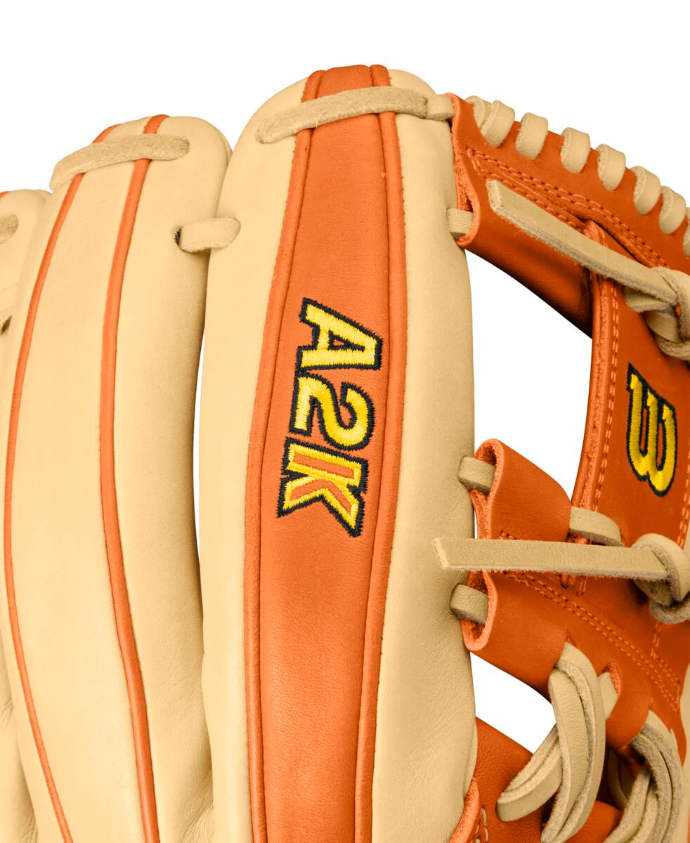 Wilson A2K Winter 2024 MC26GM 11.75"-RHT - Image 6